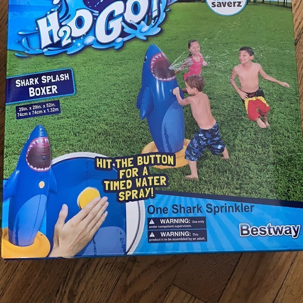 Shark Boxer interactive Sprinkler - Picture 2 of 3